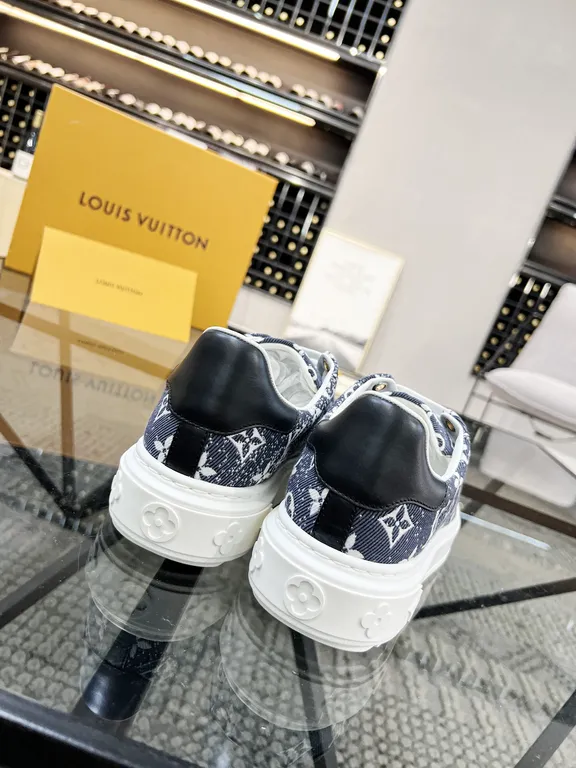 Louis Vuitton Shoe 